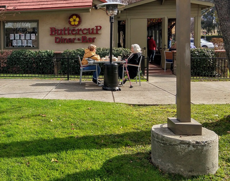 East Bay eaters eager to dine al fresco at reopened restaurants