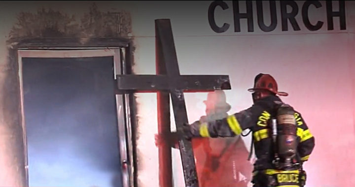 Contra Costa Firefighters battle second fire in 5 days at Concord Church