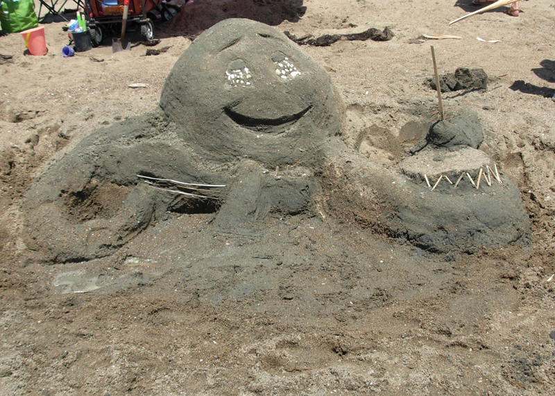 Sand Castle and Sculpture Contest returns to Alameda's Crown Beach June 11